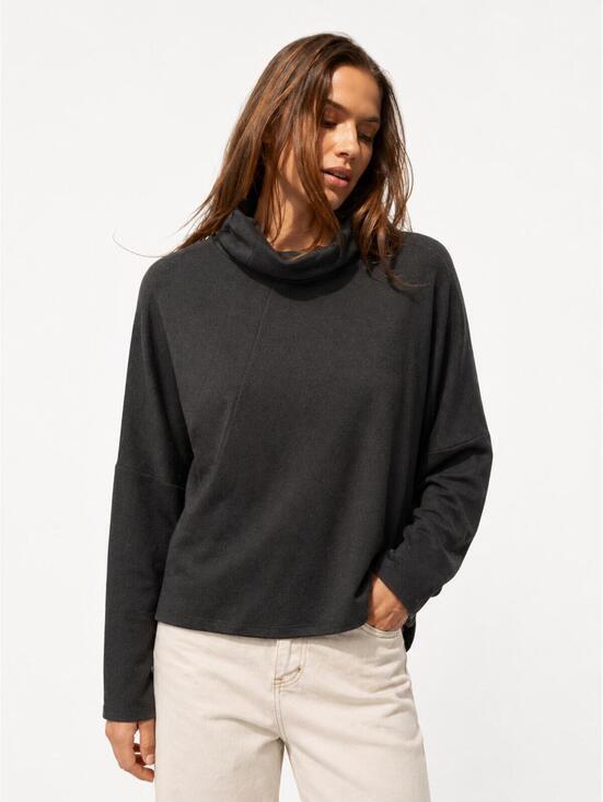 LBLC the Label Sweaters - NWT LBLC the Label Mimi Cozy Turtleneck Black Size Medium
